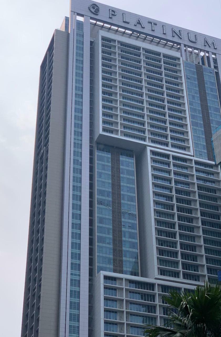 Queens Service Suites At Platinum Klcc Куала-Лумпур Экстерьер фото