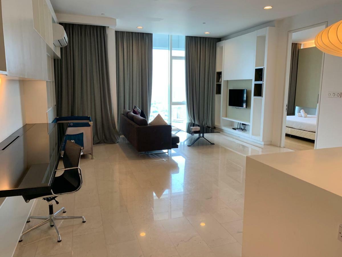 Queens Service Suites At Platinum Klcc Куала-Лумпур Экстерьер фото